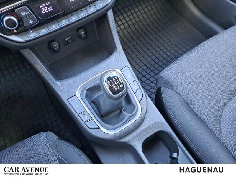 Used HYUNDAI i30 1.0 T-GDi 120 Creative Carplay Camera Sieges chauffant GARANTIE 12 MOIS 2024 Shimmering Silver Métal € 17590 in Haguenau