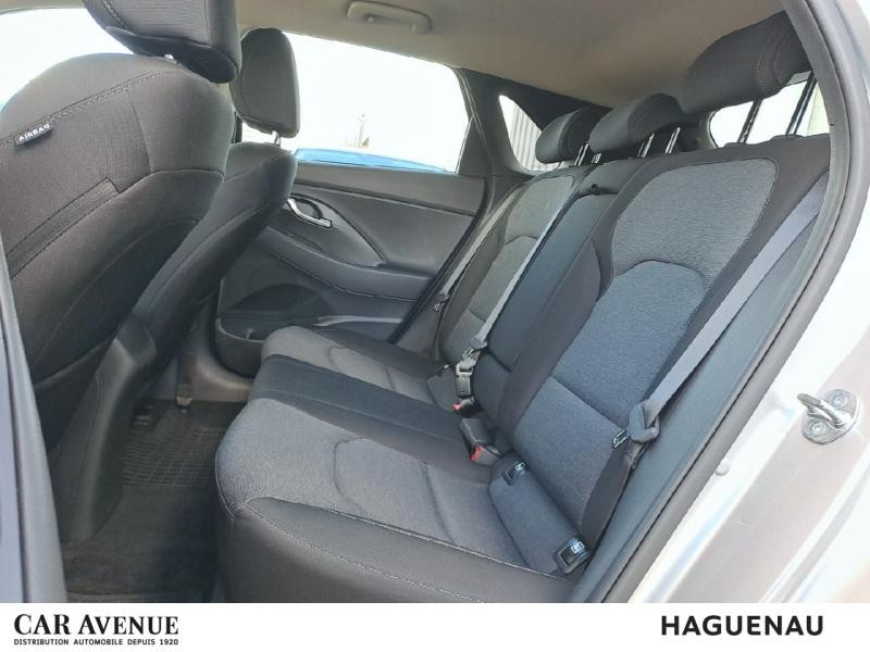 Used HYUNDAI i30 1.0 T-GDi 120 Creative Carplay Camera Sieges chauffant GARANTIE 12 MOIS 2024 Shimmering Silver Métal € 17590 in Haguenau