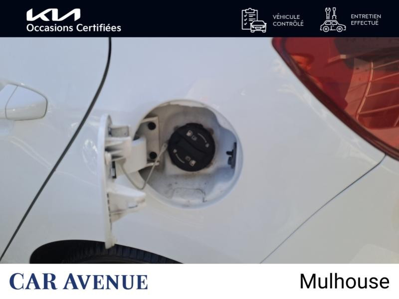 Occasion KIA Rio 1.0 T-GDI 100ch Active GARANTIE 12 MOIS 2023 Blanc 14790 € à Haguenau