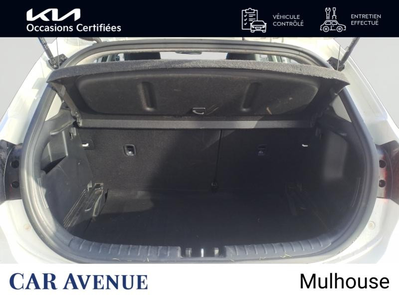 Occasion KIA Rio 1.0 T-GDI 100ch Active GARANTIE 12 MOIS 2023 Blanc 14790 € à Haguenau