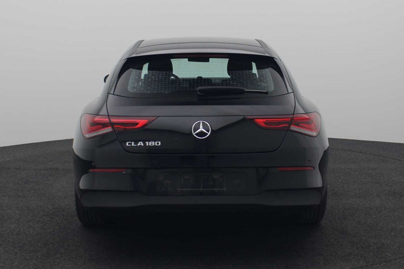 Occasion MERCEDES-BENZ CLA 180 Shooting Brake CLA 180 Shooting Brake 2020 Noir 25890 € à Eupen