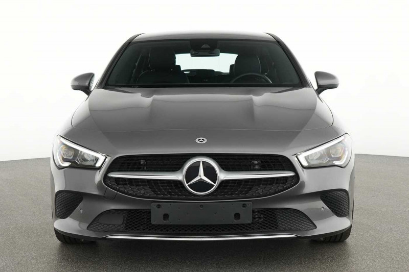 Used MERCEDES-BENZ CLA 180 Shooting Brake CLA 180 d Shooting Brake 2022 Gris € 32890 in Eupen