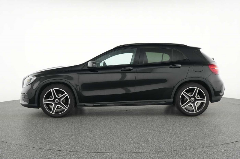 Occasion MERCEDES-BENZ GLA GLA 200 AMG Line 2019 Noir 28890 € à Eupen