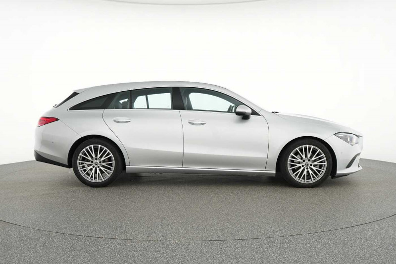 Used MERCEDES-BENZ CLA 180 Shooting Brake CLA 180 d Shooting Brake 2023 Argent € 31890 in Eupen