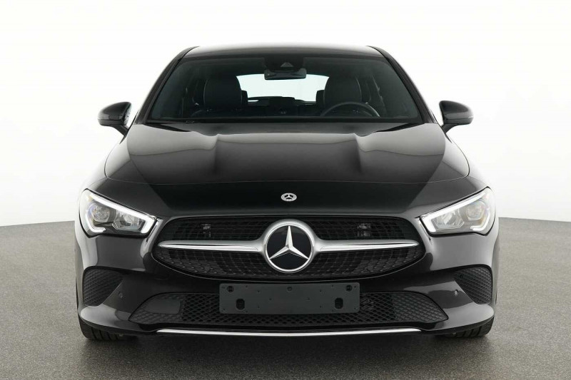 Used MERCEDES-BENZ CLA 180 Shooting Brake CLA 180 d Shooting Brake 2023 Noir € 32890 in Eupen