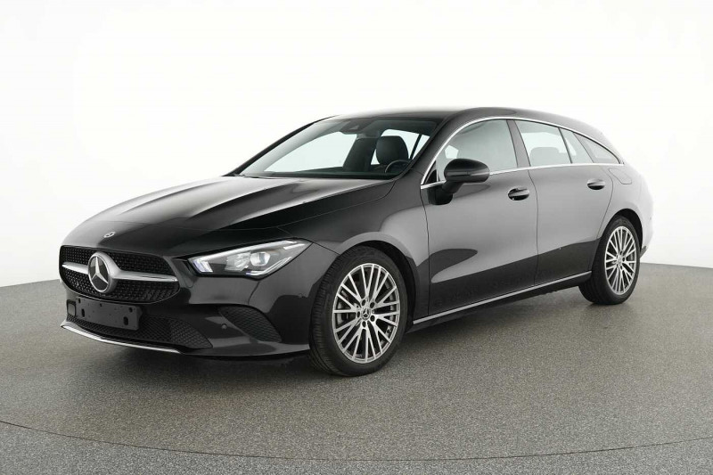 Used MERCEDES-BENZ CLA 180 Shooting Brake CLA 180 d Shooting Brake 2023 Noir € 32890 in Eupen