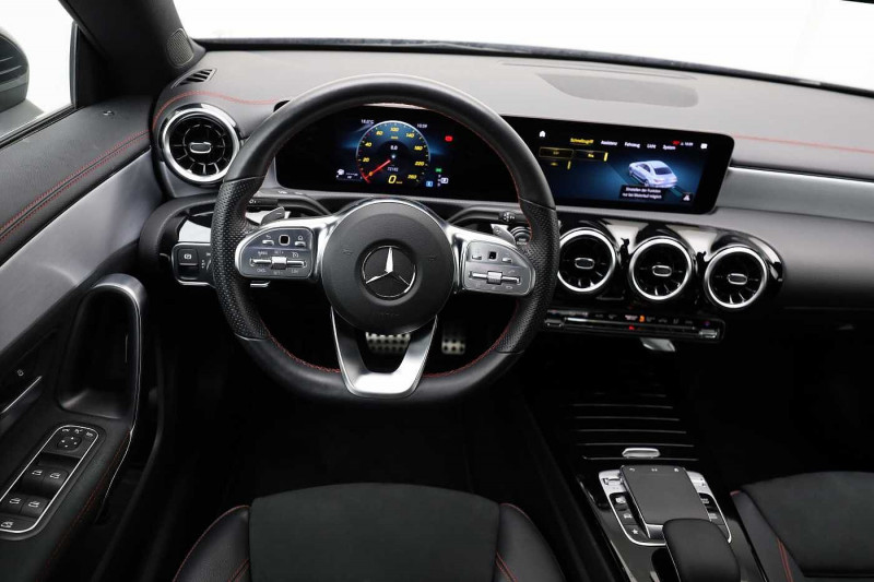 Occasion MERCEDES-BENZ CLA CLA 200 AMG Line 2019 Noir 30900 € à Eupen