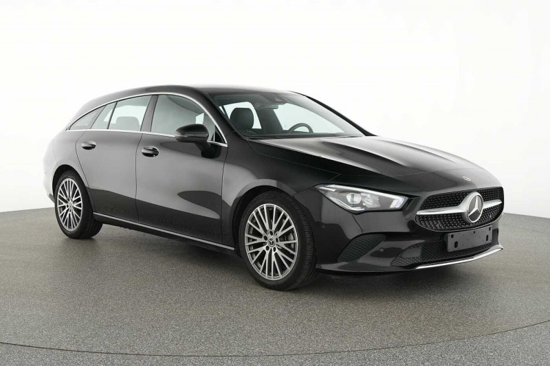 Used MERCEDES-BENZ CLA 180 Shooting Brake CLA 180 d Shooting Brake 2023 Noir € 32890 in Eupen