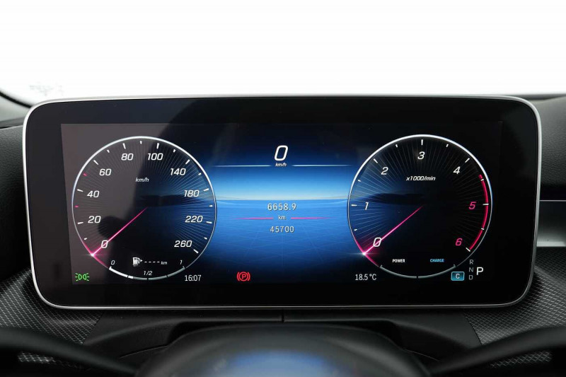 Used MERCEDES-BENZ Classe C C 200 d Avantgarde 2023 Argent € 35890 in Eupen