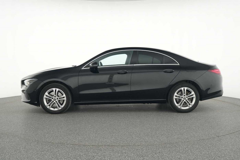 Used MERCEDES-BENZ CLA CLA 250 e Coupé Progressive 2024 Noir € 37890 in Eupen