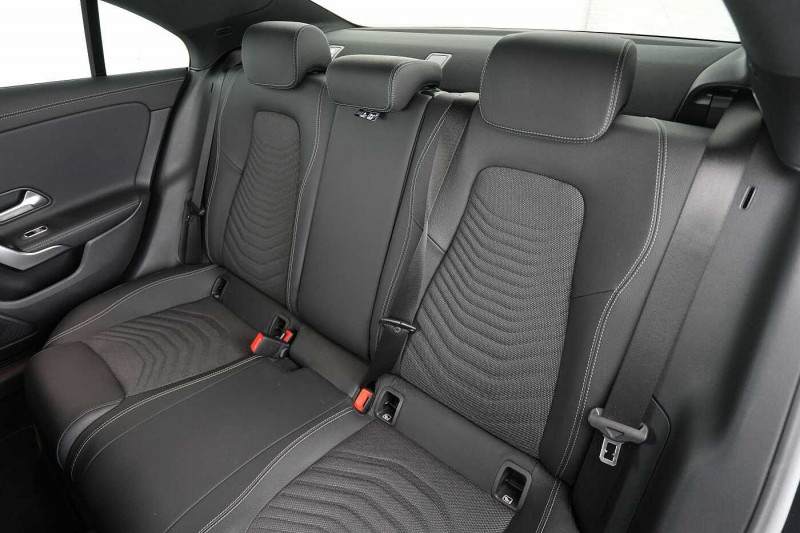 Used MERCEDES-BENZ CLA CLA 250 e Coupé Progressive 2024 Noir € 37890 in Eupen