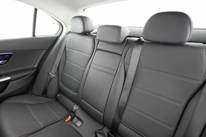 Used MERCEDES-BENZ Classe C C 200 d Avantgarde 2023 Argent € 35890 in Eupen