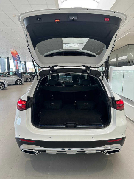 Used MERCEDES-BENZ GLC GLC 300 de 4MATIC 2024 Blanc € 68890 in Eupen