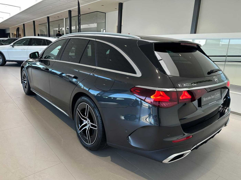 Occasion MERCEDES-BENZ E 300 E 300 de Break AMG Line 2024 Gris 64890 € à Eupen