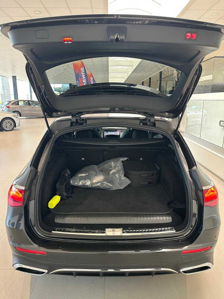 Occasion MERCEDES-BENZ E 300 E 300 de Break AMG Line 2024 Gris 64890 € à Eupen