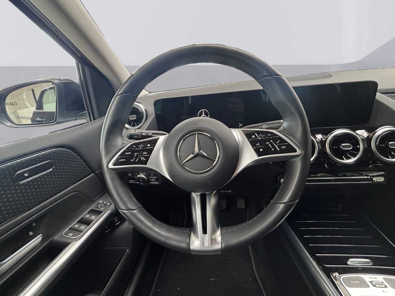 Used MERCEDES-BENZ Classe B B 250 e Progressive 2024 Noir € 37890 in Eupen