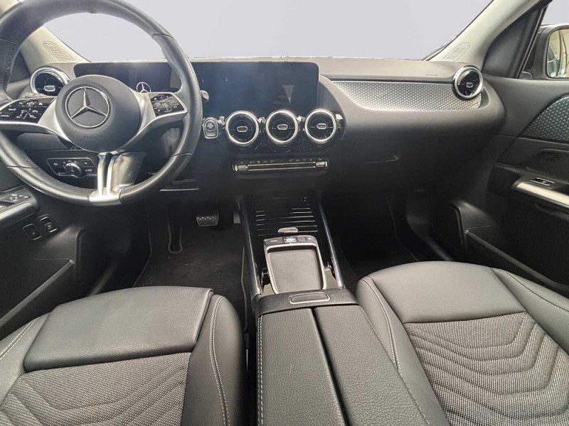Used MERCEDES-BENZ Classe B B 250 e Progressive 2024 Noir € 37890 in Eupen