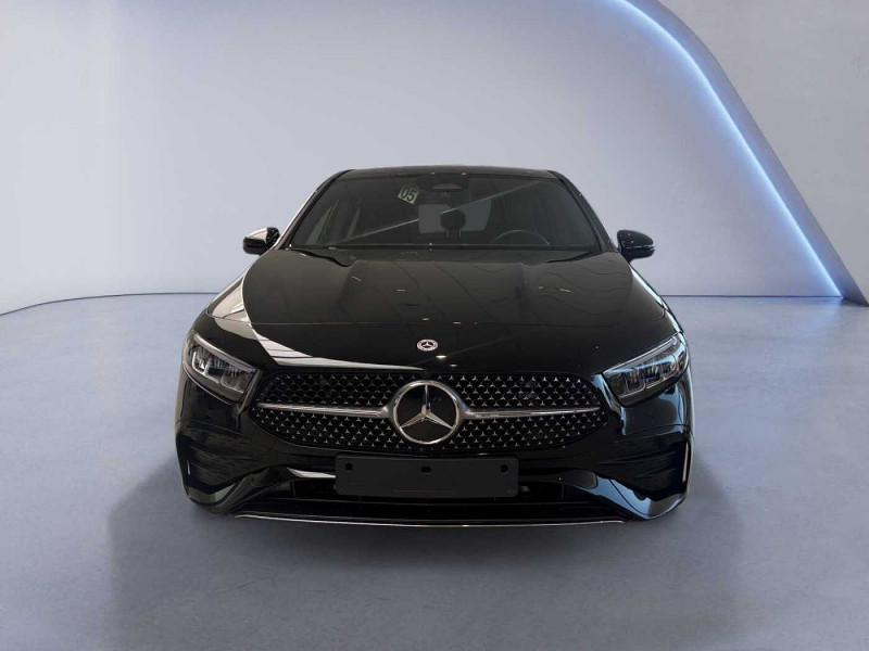 Used MERCEDES-BENZ Classe A A 180 AMG Line 2024 Noir € 34890 in Eupen