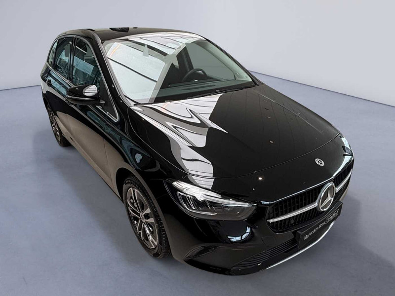 Used MERCEDES-BENZ Classe B B 250 e Progressive 2024 Noir € 37890 in Eupen