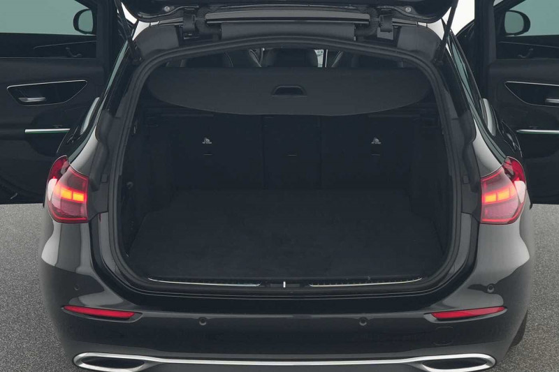 Occasion MERCEDES-BENZ Classe C C 200 d Break Avangarde 2024 Noir 36890 € à Eupen