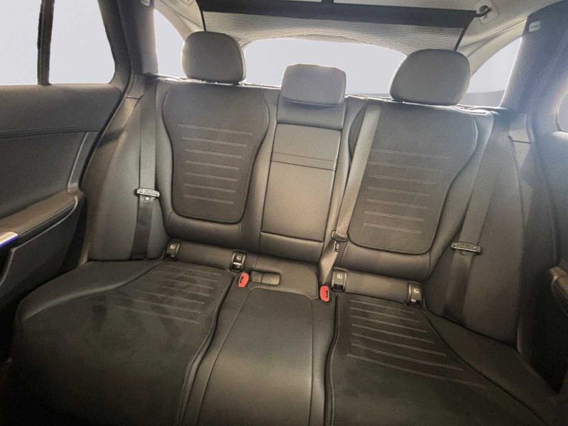 Occasion MERCEDES-BENZ Classe C C 300 de Break AMG Line 2023 Argent 48890 € à Eupen