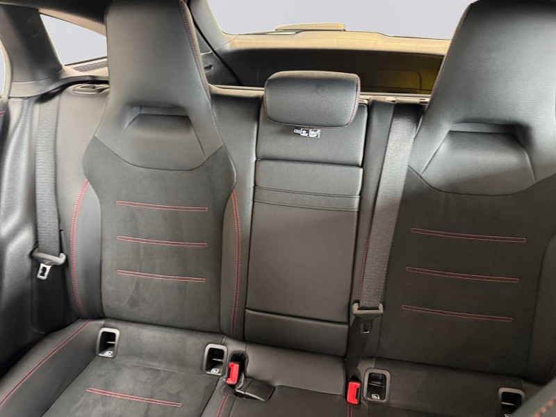 Occasion MERCEDES-BENZ CLA CLA 200 d Shooting Brake AMG Line 2024 Gris 38890 € à Eupen