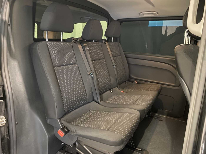 Occasion MERCEDES-BENZ Vito eVito 129 Tourer PRO L2 (30.900€ HTVA) 2021 Gris 37389 € à Liège