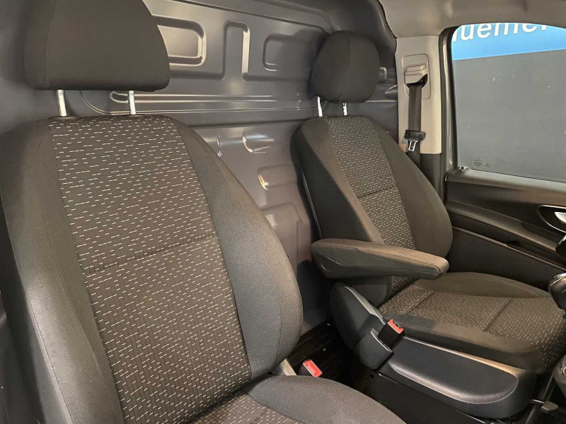 Occasion MERCEDES-BENZ Vito Vito 110 CDI A1 2 Places (22.900€ HTVA) 2021 Gris 27709 € à Liège