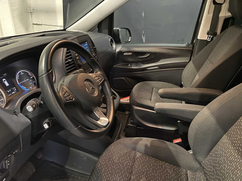 Occasion MERCEDES-BENZ Vito eVito 129 Tourer PRO L2 (30.900€ HTVA) 2021 Gris 37389 € à Liège