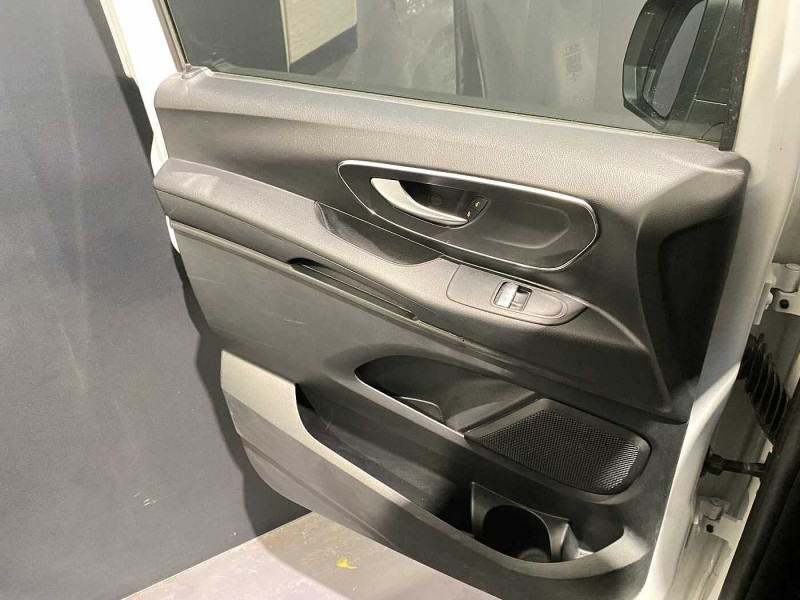Occasion MERCEDES-BENZ Vito Vito 114 CDI L2 (17.900€ HTVA) 2019 Blanc 21659 € à Liège