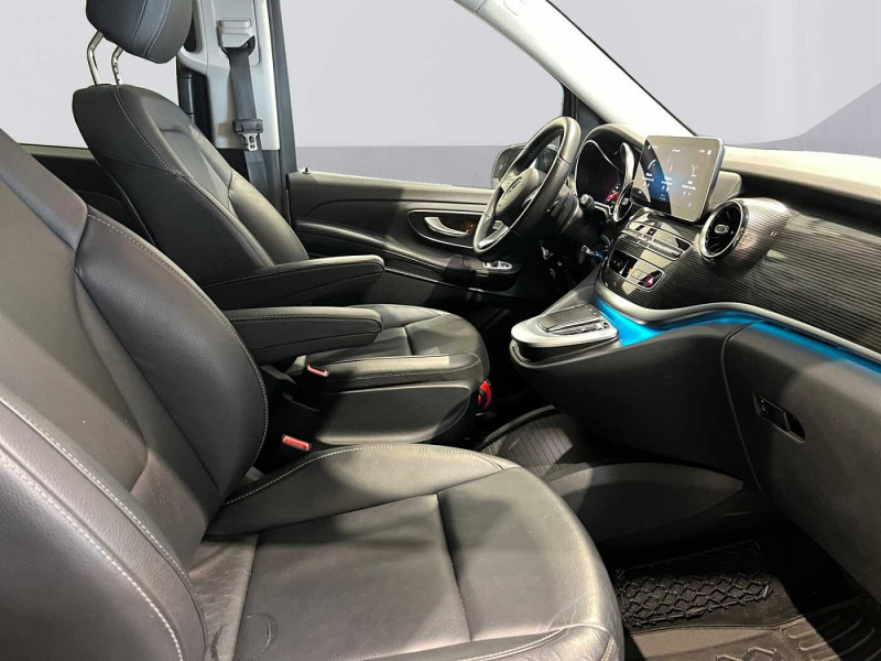 Occasion MERCEDES-BENZ Classe V V 250 d AVANTGARDE L3 2022 Argent 54890 € à Liège