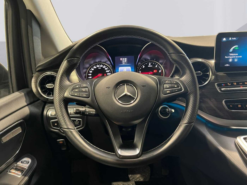 Occasion MERCEDES-BENZ Classe V V 250 d AVANTGARDE L3 2022 Argent 54890 € à Liège