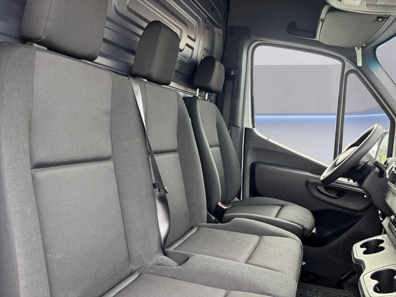 Used MERCEDES-BENZ Sprinter Sprinter Fourgon 315 CDI H2L3 (32.900€ HTVA) 2022 Blanc € 39809 in Liège