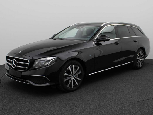 Occasion MERCEDES-BENZ E 300 E 300 de Break AVANTGARDE *4 ans de garantie* 2019 Noir 48 890 € à Liège