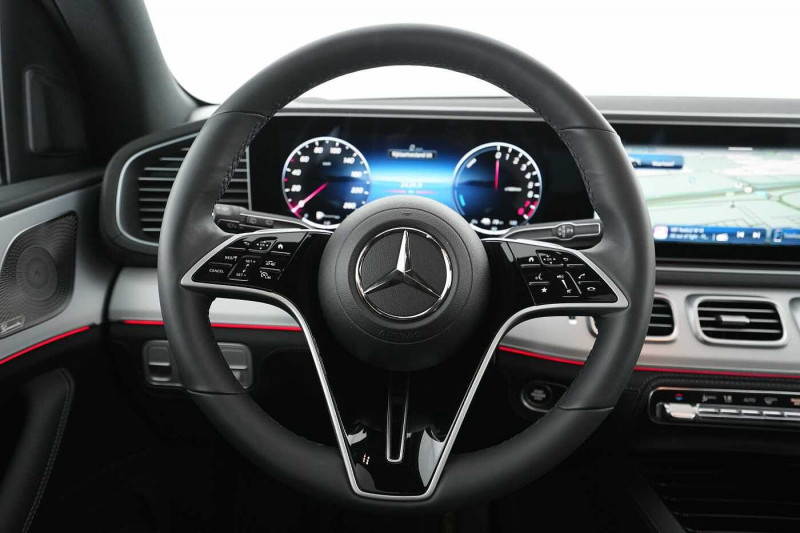 Occasion MERCEDES-BENZ GLE GLE 400 e AMG Line 2023 Noir 98890 € à Liège