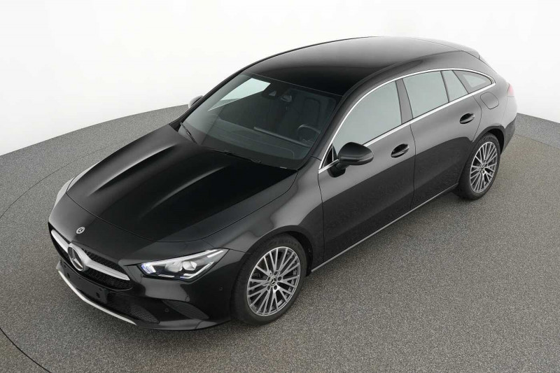 Used MERCEDES-BENZ CLA 180 Shooting Brake CLA 180 d Shooting Brake Progressive 2023 Noir € 31890 in Liège