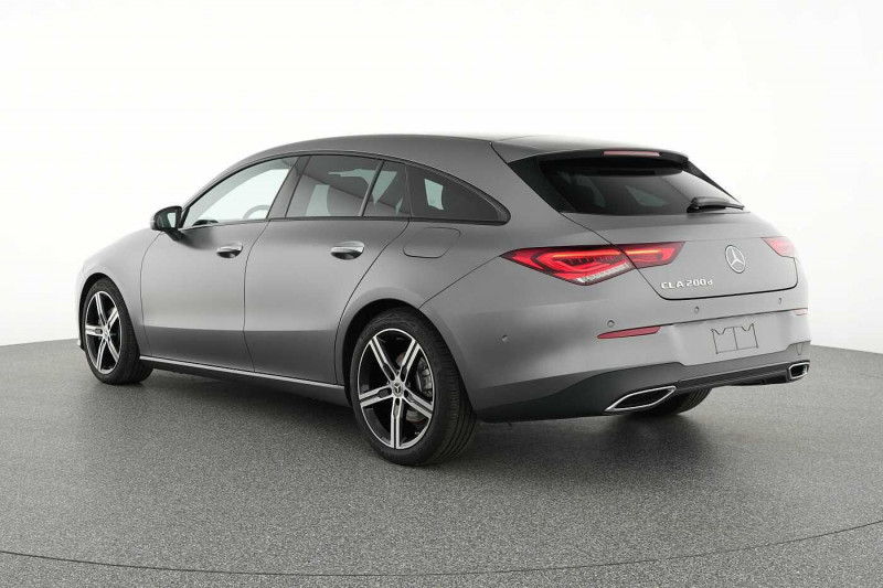 Used MERCEDES-BENZ CLA 200 Shooting Brake CLA 200 d Shooting Brake Progressive 2022 Gris € 36890 in Liège