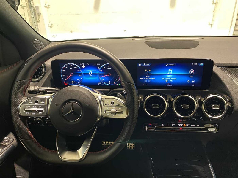 Occasion MERCEDES-BENZ GLA GLA 180 2022 Noir 41890 € à Liège