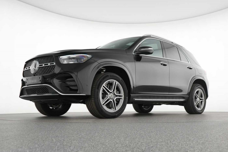 Used MERCEDES-BENZ GLE GLE 400 e AMG Line 2023 Noir € 96890 in Liège