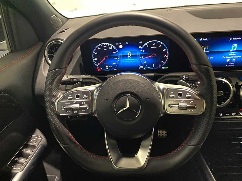 Occasion MERCEDES-BENZ GLA GLA 180 2022 Noir 41890 € à Liège