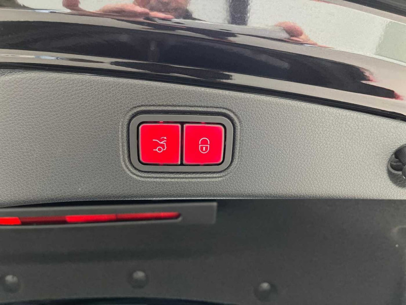 Occasion MERCEDES-BENZ E 53 AMG AMG E 53 4MATIC+ Coupé 2021 Noir 62900 € à Liège