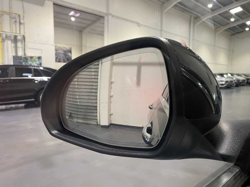 Occasion MERCEDES-BENZ Classe C C 300 e Break Avantgarde 2023 Gris 40900 € à Liège