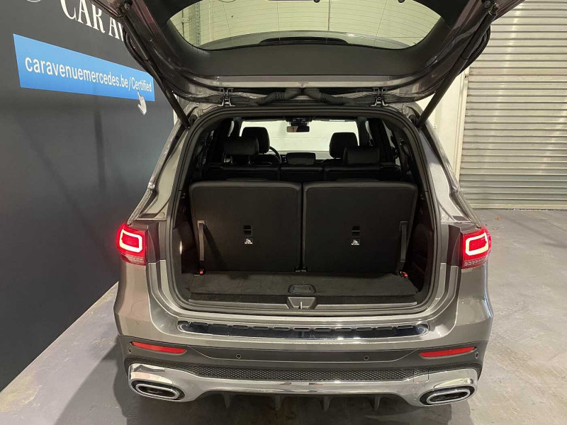 Occasion MERCEDES-BENZ GLB 180 GLB 180 AMG Line 7 places 2023 Gris 45890 € à Liège