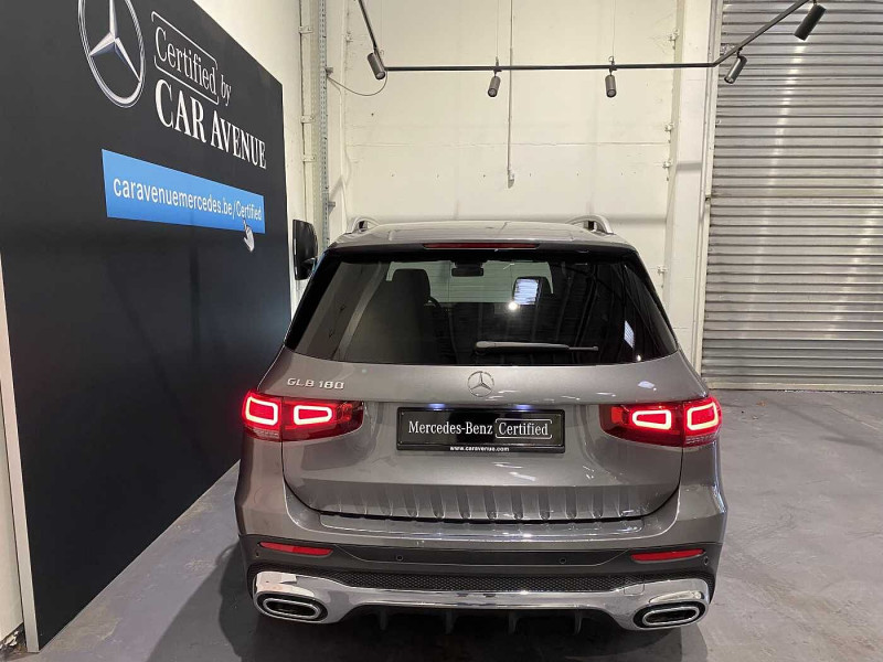 Occasion MERCEDES-BENZ GLB 180 GLB 180 AMG Line 7 places 2023 Gris 45890 € à Liège