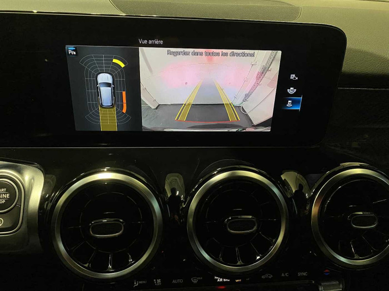 Occasion MERCEDES-BENZ GLB 180 GLB 180 AMG Line 7 places 2023 Gris 45890 € à Liège