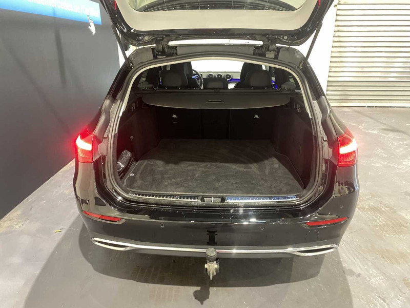 Occasion MERCEDES-BENZ Classe C C 180 Break Avantgarde 2023 Noir 31900 € à Liège