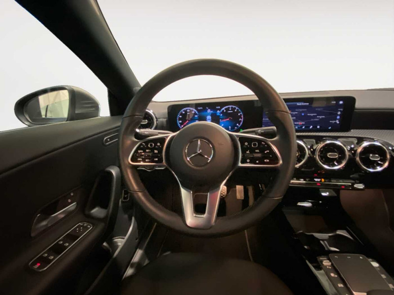 Occasion MERCEDES-BENZ CLA CLA 180 Coupé 2022 Gris 30890 € à Liège