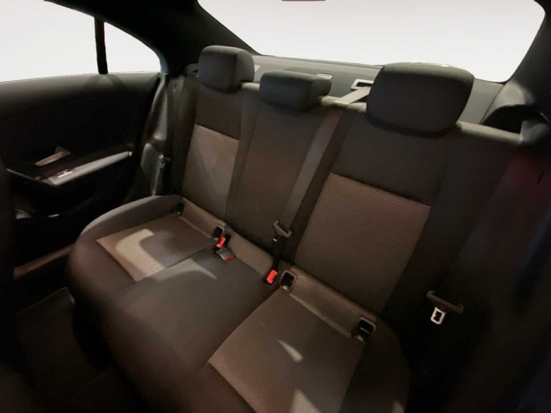 Occasion MERCEDES-BENZ CLA CLA 180 Coupé 2022 Gris 30890 € à Liège