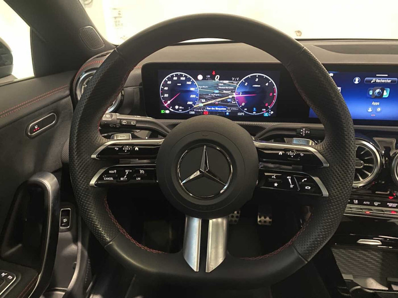 Occasion MERCEDES-BENZ CLA CLA 200 d Shooting Brake AMG Line 2023 Blanc 38890 € à Liège