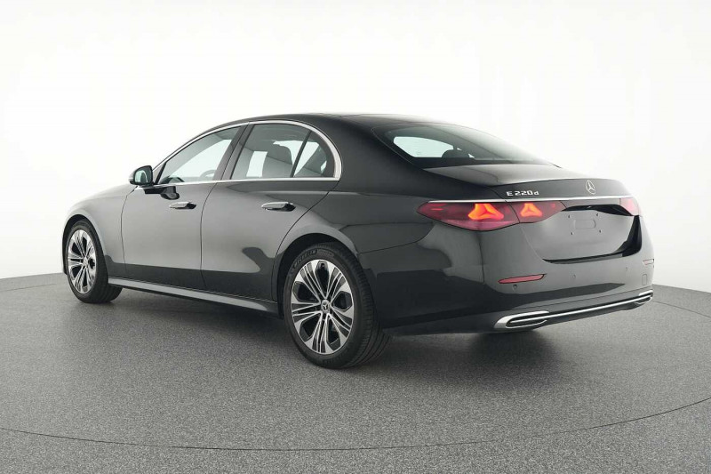 Occasion MERCEDES-BENZ Classe E E 220 d Berline 2024 Noir 54890 € à Liège